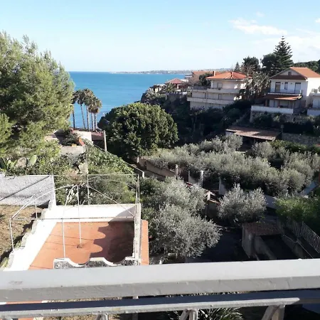 La Piattaforma Apartment *